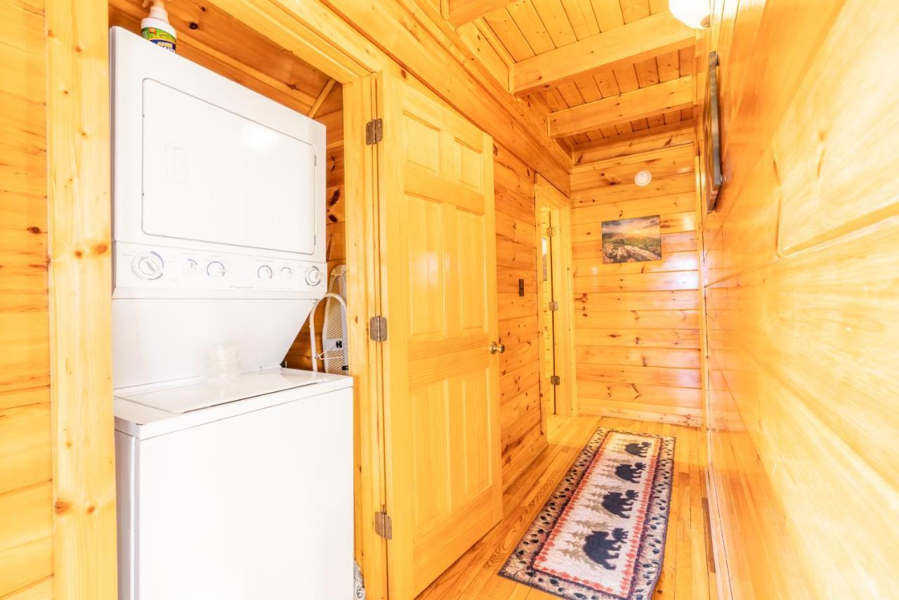 Comfort Cabin Bearway To Heaven W Private Hot Tub Пиджен-Фордж Экстерьер фото