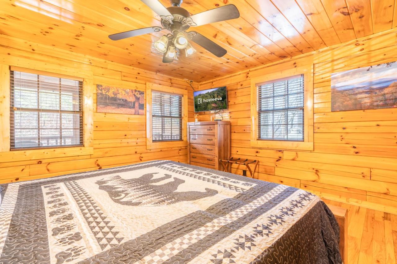 Comfort Cabin Bearway To Heaven W Private Hot Tub Пиджен-Фордж Экстерьер фото
